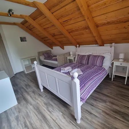 Cenovicky Dvur Vendégház *