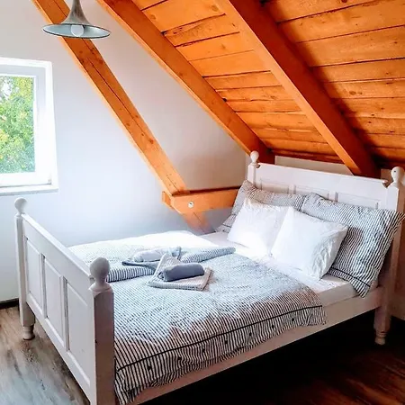 Vendégház Cenovicky Dvur *