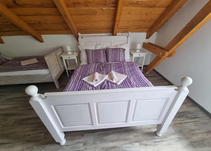 Cenovicky Dvur Guest house Cestin